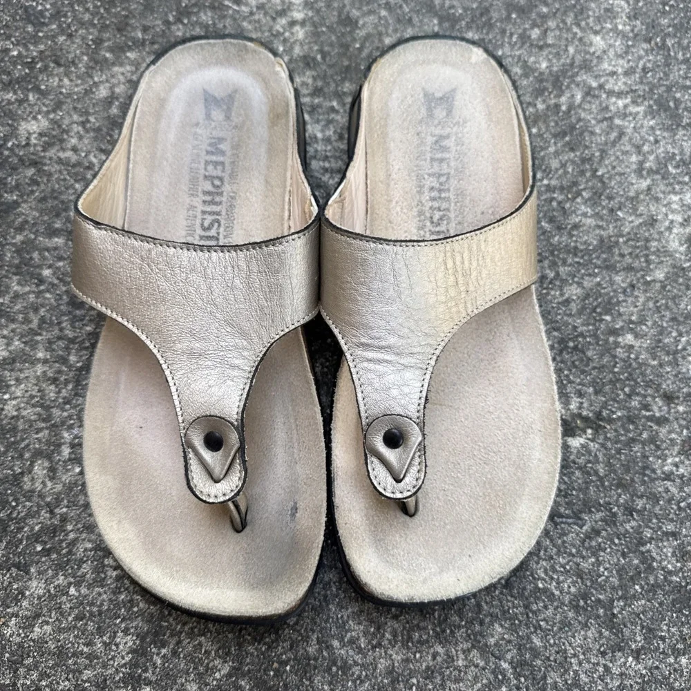 Mephisto Acacia Sandals Womens Sz 5 (EU 36) Comfort Slip On Thong Gold Leather